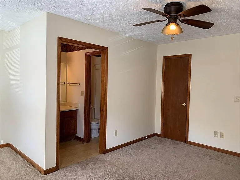 1103 Booth Ct SW — Photo 22