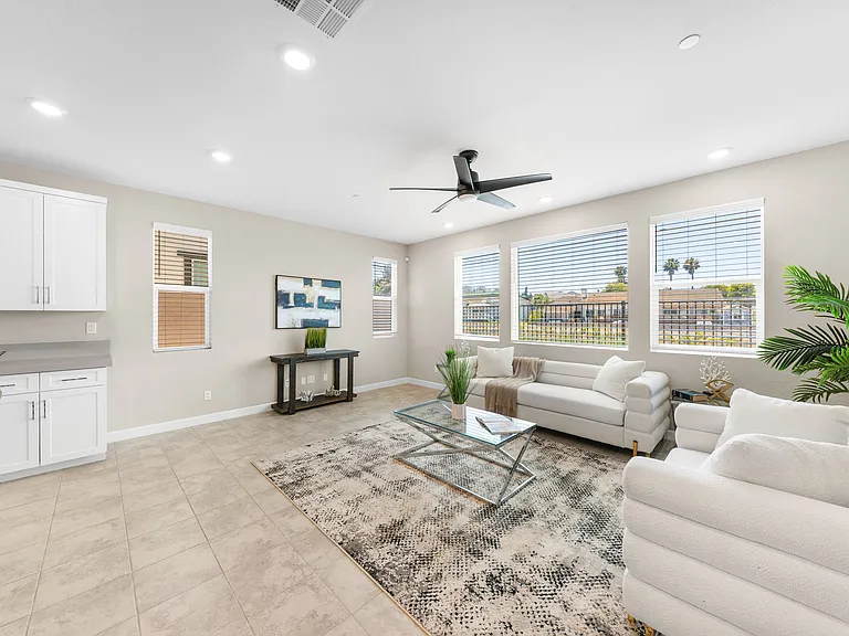 1623 Carol Lee Ln — Photo 10
