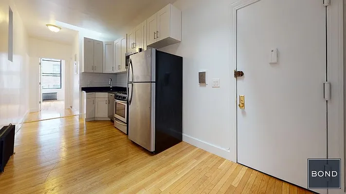 Rented by Bond New York | media 14