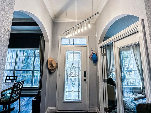 3rd image of 272 Mussett Bayou Rd