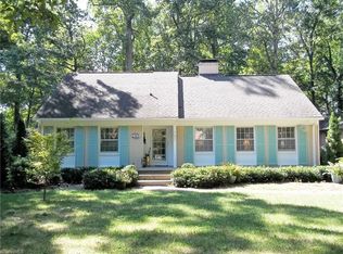 107 Batchelor Dr, Greensboro, NC 27410