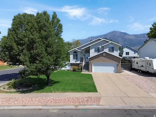 446 W 2300 N, Harrisville, UT 84414