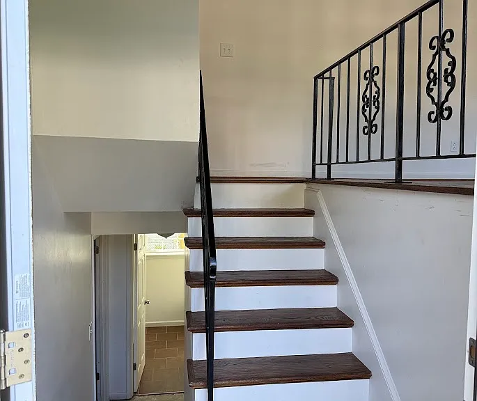 5175 Cornell Dr — Photo 3