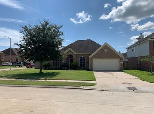 5122 Dripping Spring Ave, Cove, TX 77523