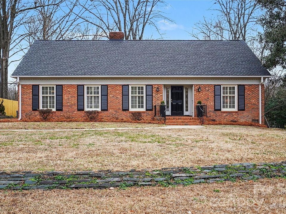 1st image of 819 Ashmeade Rd