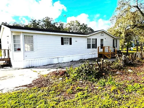 131 Oak Dr Photo 1