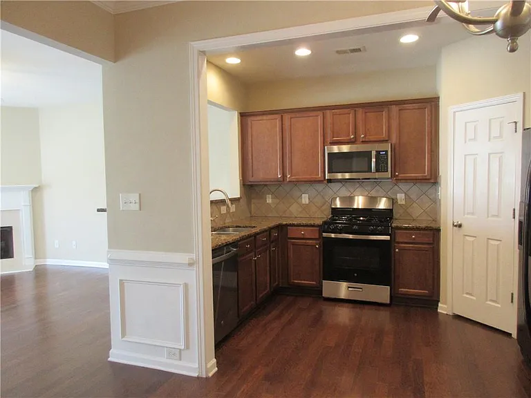 2794 Gower Way — Photo 10