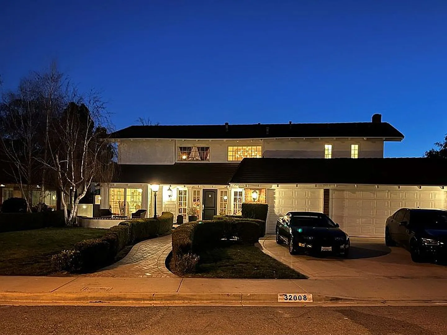 Westlake Village First Neighborhood Cul-De-Sac Home ** Non-Smoking Home/Property** — Photo 2