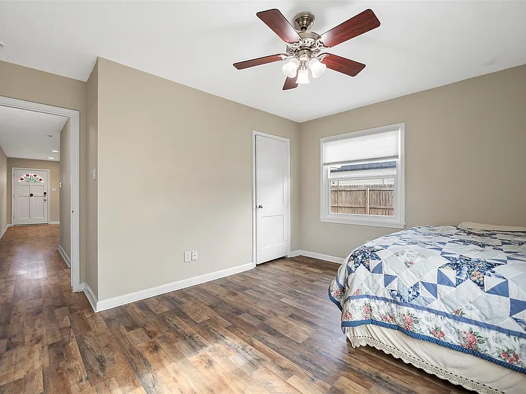 115 Marlin Ave — Photo 29