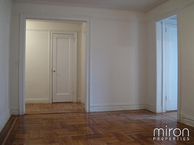 2nd image of 501 W 189th St APT 1E