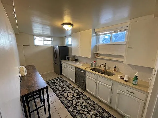 245 W Cornell Ave — Photo 3