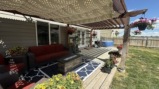 Listing photo 5