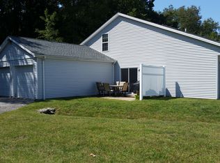 3489A Ivy Hill Cir, Cortland, OH 44410