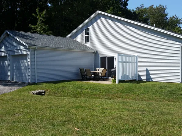 3489A Ivy Hill Cir, Cortland, OH 44410