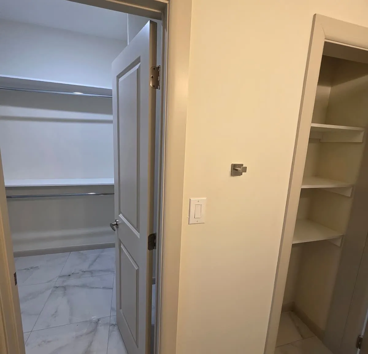 1807 West Violet Drive - 2 — Photo 3