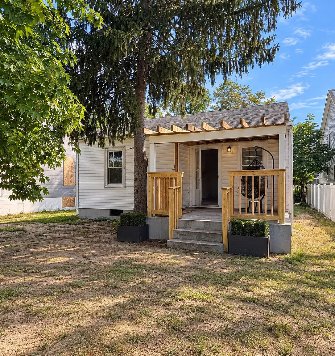 2 bed, 863 sqft, $2,400 — Photo 1