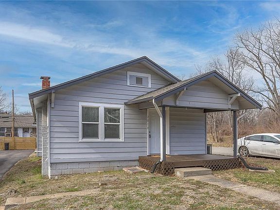 4th image of 2818 N 27th St