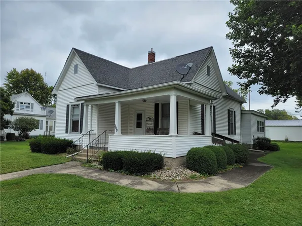 709 N Broadway St, Shelbyville, IL 62565