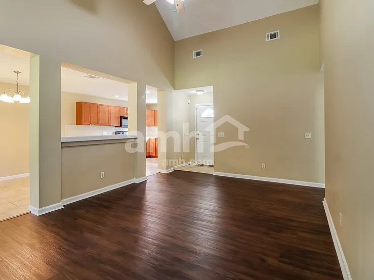 61 Wintergreen Dr — Photo 7