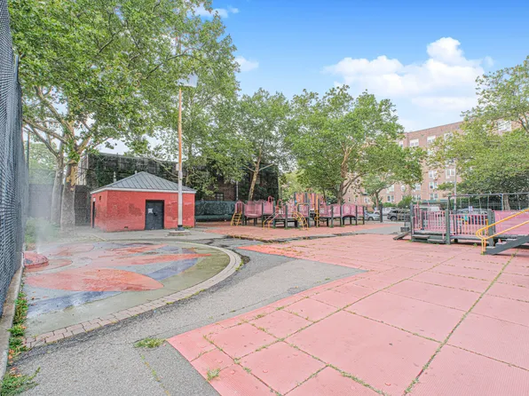 36 Dahill Road image 19 of 25