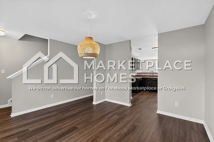 5 bed, 3.0 bath, 2476 sqft, $2,299 — Photo 4