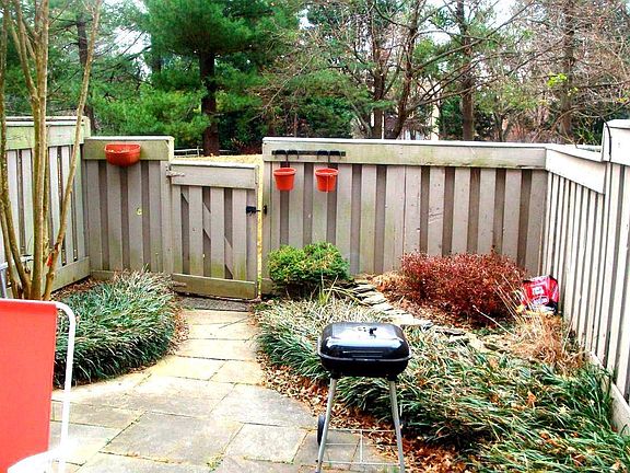 4th image of 20514 Sterncroft Ct