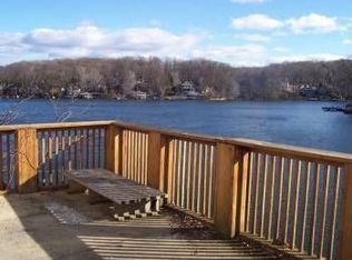 159 Hudson Ave, Hopatcong, NJ 07843