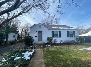 1842 Griffith Rd, Falls Church, VA 22043