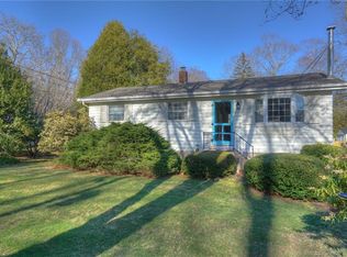 170 Flanders Rd, Stonington, CT 06378