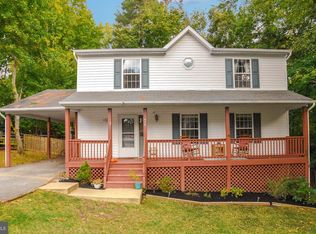 674 Grenada Ln, Lusby, MD 20657