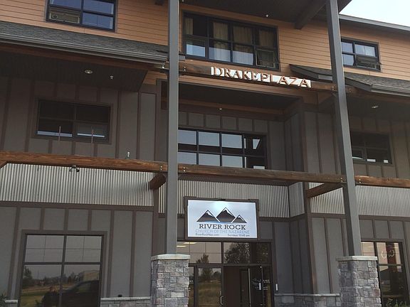 3rd image of 67 Village Dr #4