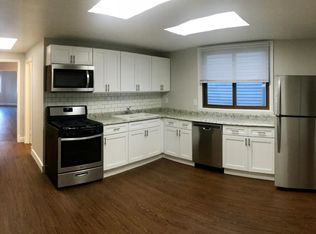 313 E Lincoln Ave, Milwaukee, WI 53207