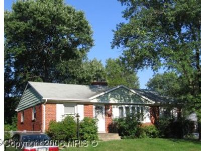 6811 97th Pl, Lanham, MD, 20706