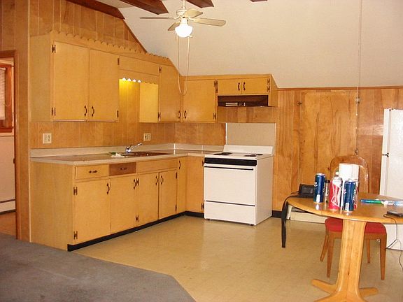 Upper flat kitchen