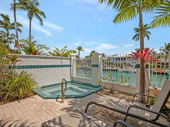 7024 Harbor Village Dr, Duck Key, FL 33050