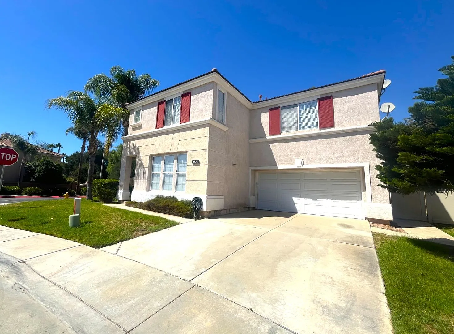 4 bed, 2 bath in Corona, CA! — Photo 3