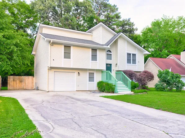 4608 Moss Ct, North Charleston, SC 29420
