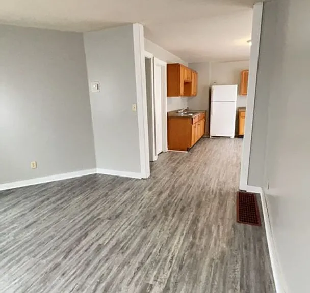 906 W. Main St — Photo 15