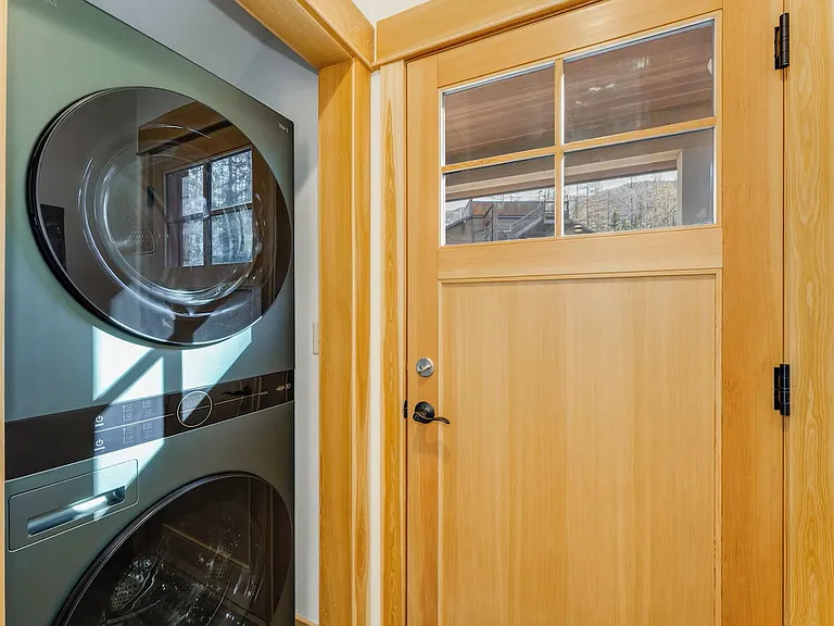 37 McDonald Creek Ln #6 — Photo 6