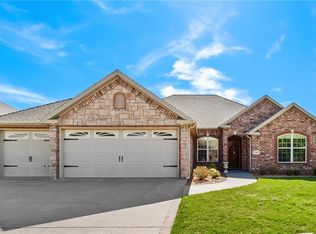 3103 SW Calm Ridge Rd, Bentonville, AR 72713