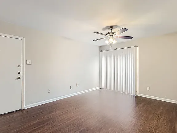 The Gardens Apartments — Photo 12