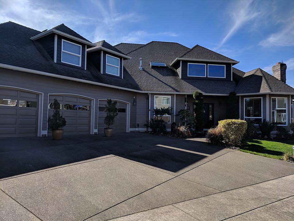 More pics coming soon.