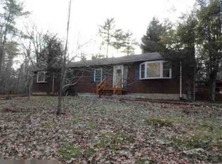 105 Fenner Hill Rd, Hope Valley, RI 02832