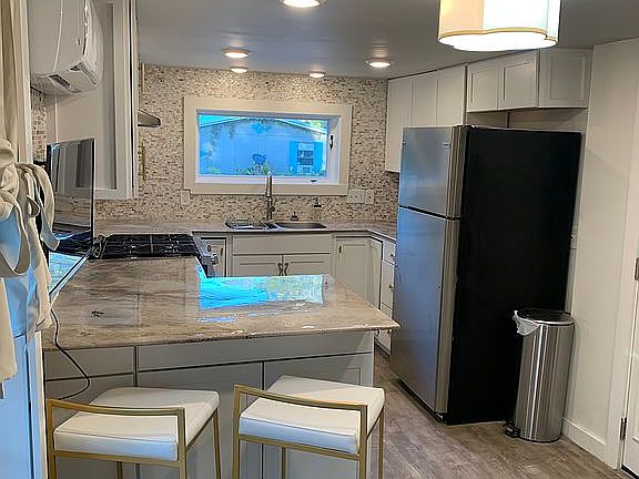 Stainless appliances 