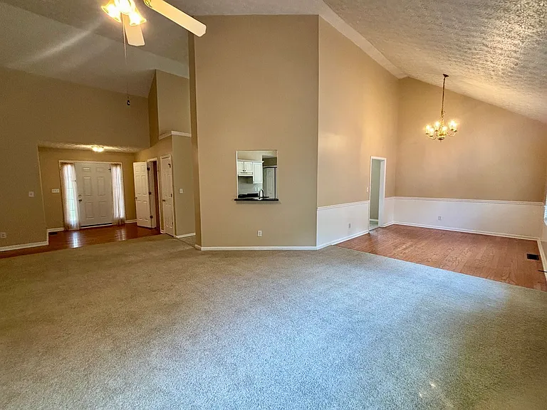 540 Chandon Way — Photo 5