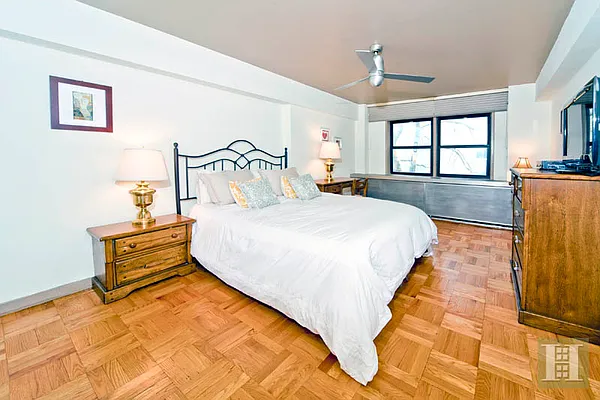 Sold by Halstead Real Estate | media 10