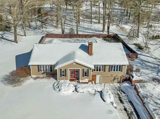 18 Robin Drive, Hudson, NH 03051