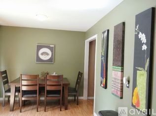 316 SW Stoney Brook Ln, Blue Springs, MO 64014