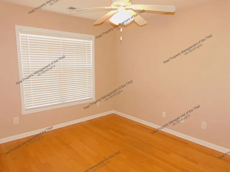 5012 Philly Ln — Photo 13