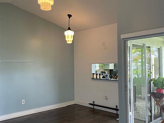 3rd image of 1453 S Liberty Ave #1453E